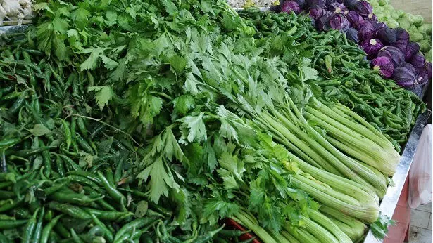 برای پیشگیری از ابتلا به کرونا سبزیجات تازه مصرف کنید