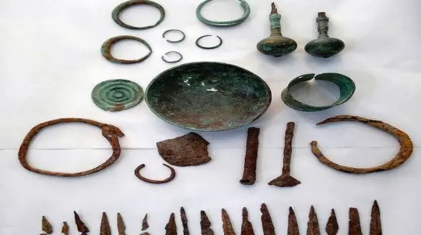 کشف گنج نفیس در سروآباد کردستان + عکس 