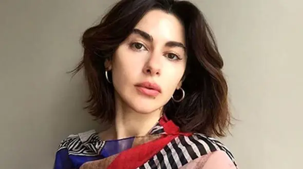 بازیگر مشهور سریال سیب ممنوعه باز هم با استایلش دیوانه‌مان کرد/ نکن خانم جوادزاده، نکن!