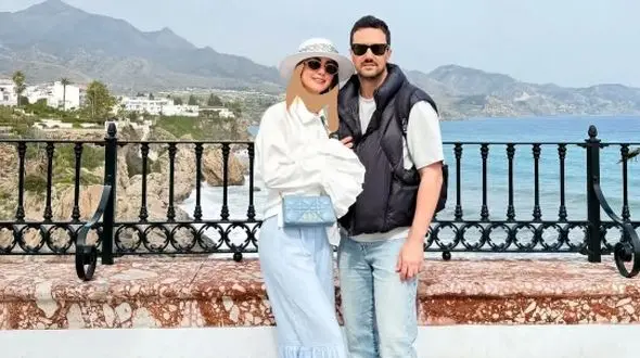 عکس/ بشقاب صبحانه ساده و ایرانی پسند سپیده بزمی، همسر شاهرخ استخری با ویوی رویایی