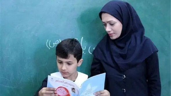 عکس خنده‌دار یک معلم از دفتر مشق دانش‌آموزش