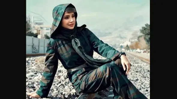 شبنم قلی خانی با یک استایل شیک؛ خانم بازیگر زیباتر از همیشه ظاهر شد + عکس