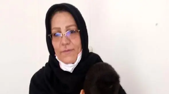 معلم مراغه‌ای برای دانش‌آموزش خانه خرید +عکس