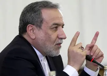 عکس های مراسم تولد دختر عباس عراقچی وزیر امور خارجه و زی جوانترش / نماد امریکایی در عکس ها حاشیه ساخت