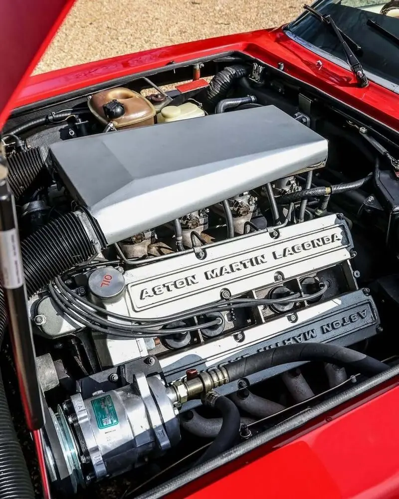 آستون مارتین V8 Vantage Volante، یک کلاسیک تمام‌عیار