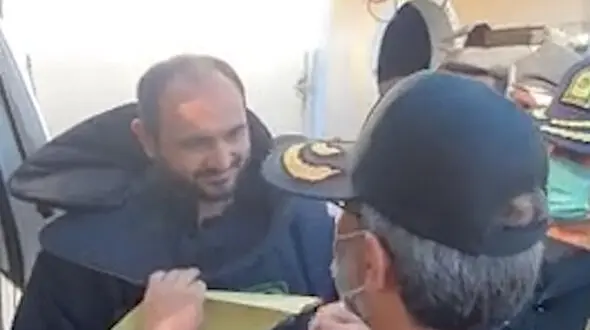 فیلم رفتار انسانی جانشین پلیس ناجا با مامور چک و خنثی بمب