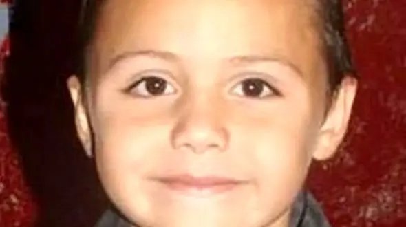 شکنجه مرگبار پسر 10 ساله به خاطر علاقه به دختر بودن + عکس