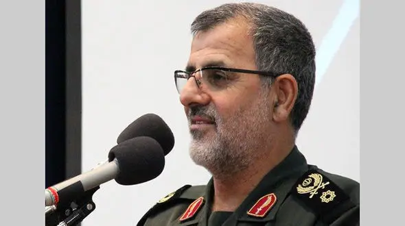 سردار پاکپور: نیروی زمینی سپاه به تجهیزات نظامی مدرن مجهز شده است