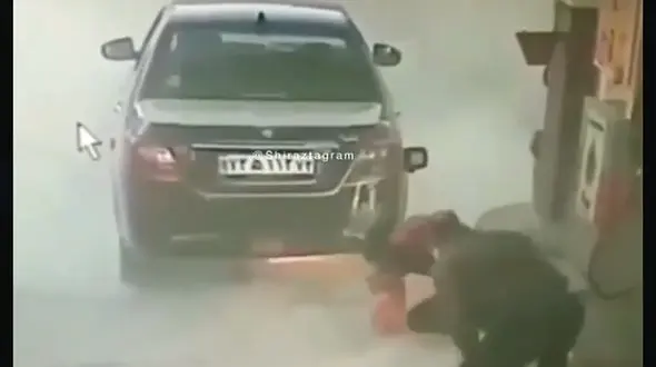 فیلم آتش گرفتن دنا پلاس در پمپ بنزین ! / راننده وحشت کرد !