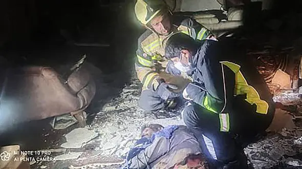 عکس جنازه زنده زنده سوختن مرد تهرانی در ولنجک