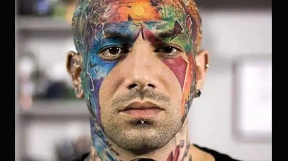 یک روحانی: آقایان حواستان هست لایو تتلو چقدر مخاطب داشت؟