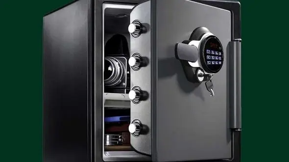 فیلم/ روش باز کردن گاو صندوق فرانسوی ساخته شده در قرن 19 