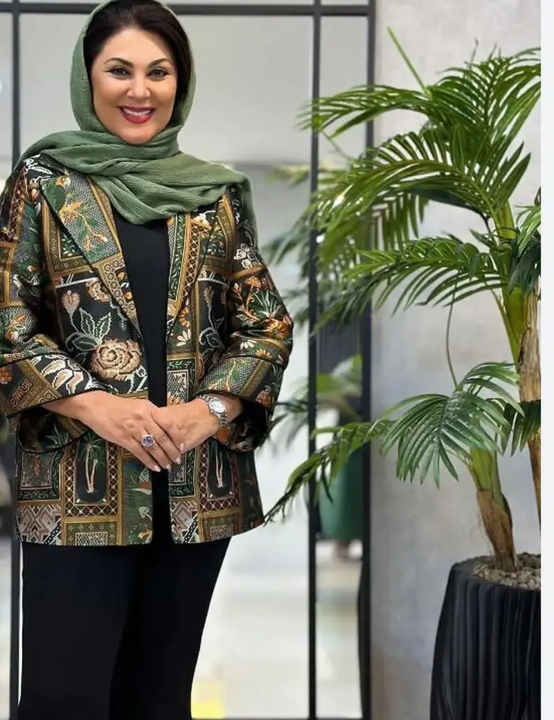 لاله اسکندری