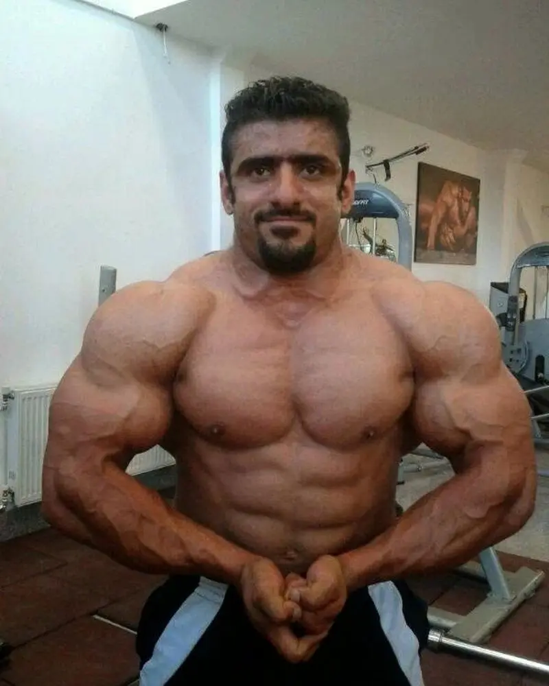 عکس بچگی هادی چوپان