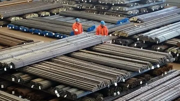 تعرفه واردات ورق های فولادی کاهش یافت/دولت اشتباه خود را پذیرفت