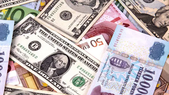 قیمت دلار و قیمت یورو امروز شنبه 9 اسفند + جدول