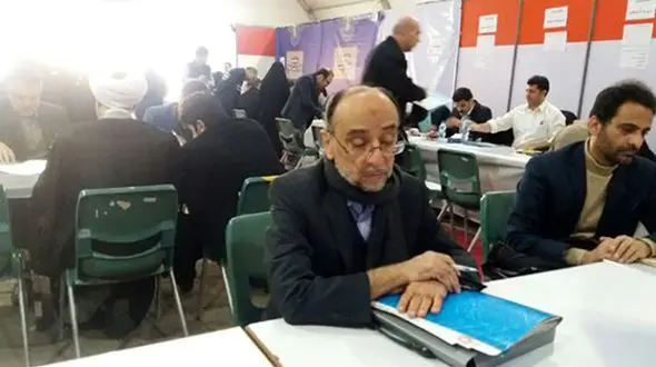 وزرای احمدی نژاد یکی بعد از دیگری کاندیدا می‌شوند