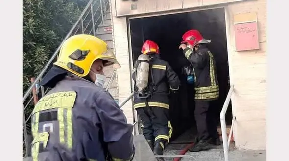 آتش گرفتن بیمارستان قرنطینه در اهواز 