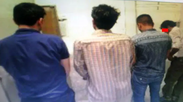 این 4 مرد در سوپرمارکت به دختر و پسرها قرص ممنوعه می فروختند+عکس