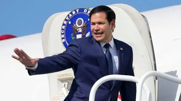 کارشکنی های امریکایی ها پیش از آغاز مذاکرات ژنو /  اصرار ایران بر عدم مذاکره درباره برنامه موشکی یک «مشکل بزرگ» است