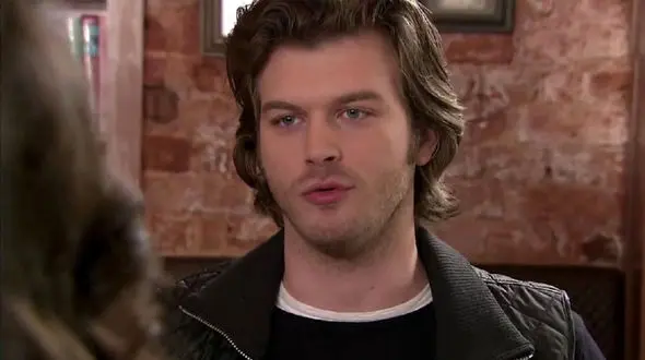 تغییر چهره «مهند» سریال عشق ممنوع بعد 16 سال / جذاب ترین مرد ترکیه شد ! + عکس ها