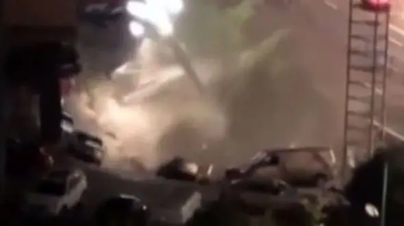 ریزش وحشتناک زمین در چین + فیلم