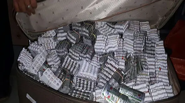 دستگیری مسافر ترکیه‌ ای در فرودگاه شیراز + عکس 