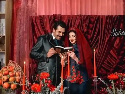 فیلم / لحظات خوش در اولین یلدای مریم مومن و سهیل قاصدی با تجملاتی هوش پران