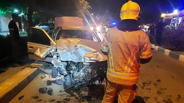 6  عکس دلخراش از تصادف مرگبار 2 موتور با 3 خودرو در بلوار وکیل آباد مشهد / شوکه می شوید