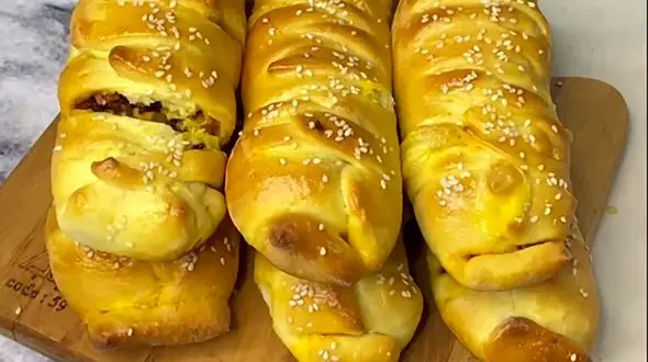 نان چهارم از چالش 10 روز نان خوشمزه + فیلم / طرز پخت اشترول