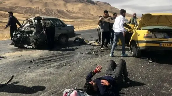 تصادف مرگبار سه خودرو در محور نورآباد- هرسین!