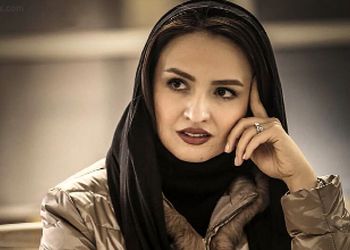 رونمایی گلاره عباسی از هدیه های زیبا و هنردست  اصیل یک استاد ایرانی+عکس