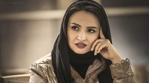 فیلم / گلاره عباسی: خانوادگی مهاجرت کردیم ولی من تنهایی برگشتم ایران/ مامانم بهم میگه هرکاری دوست داشتی کردی / من از این خوشحالم