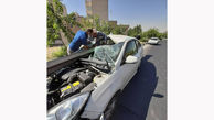 عکس / گاردریل خودروی مرد تهرانی را درید / در بزرگراه  یادگار امام رخ داد