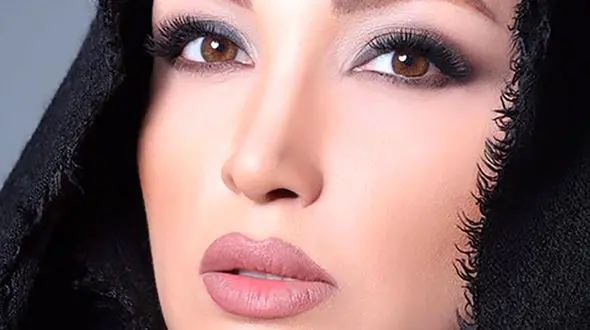 عکس های تازه منتشر شده از روناک یونسی و همسرش 