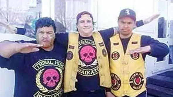 خلافکارها به استخدام پلیس در آمدند + عکس