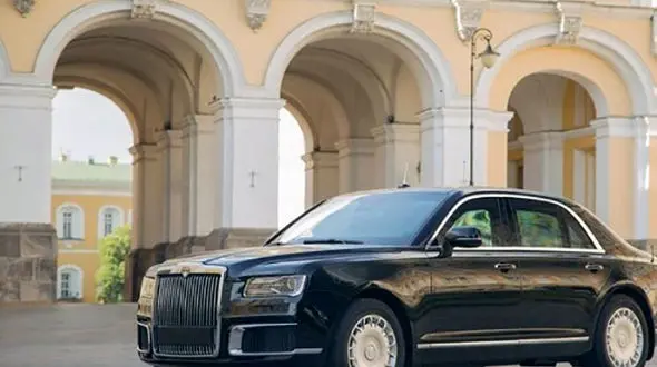 
خودرو شخصی پوتین در لیست 4 خودرو برتر مقامات سیاسی قرار گرفت
