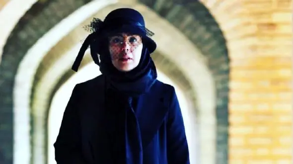 رونمایی «مومو» سریال بچه مهندس 3 از مادرش / زیبایی خانم بازیگر به مادرش رفته!