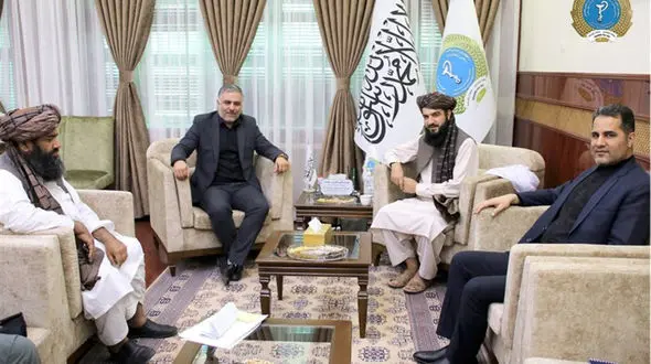 طالبان خواستار احداث کارخانه سرم‌سازی توسط ایران در افغانستان شد 