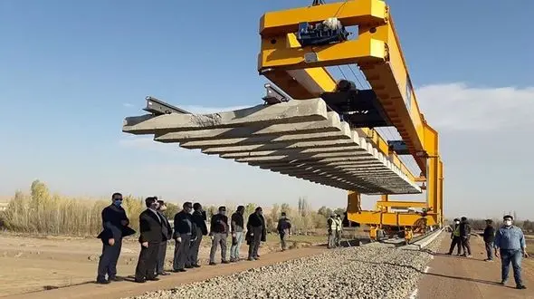 زاهدانی ها سال 1403 با قطار به چابهار می روند