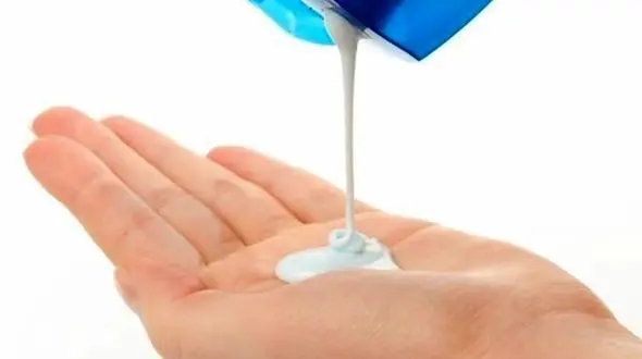 تاثیر شوینده ها بر بلوغ زودرس دختران 