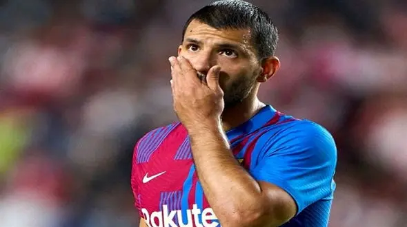 خداحافظی آگوئرو از دنیای فوتبال/ مدیر ورزشی سیتی به نیوکمپ رفت + فیلم