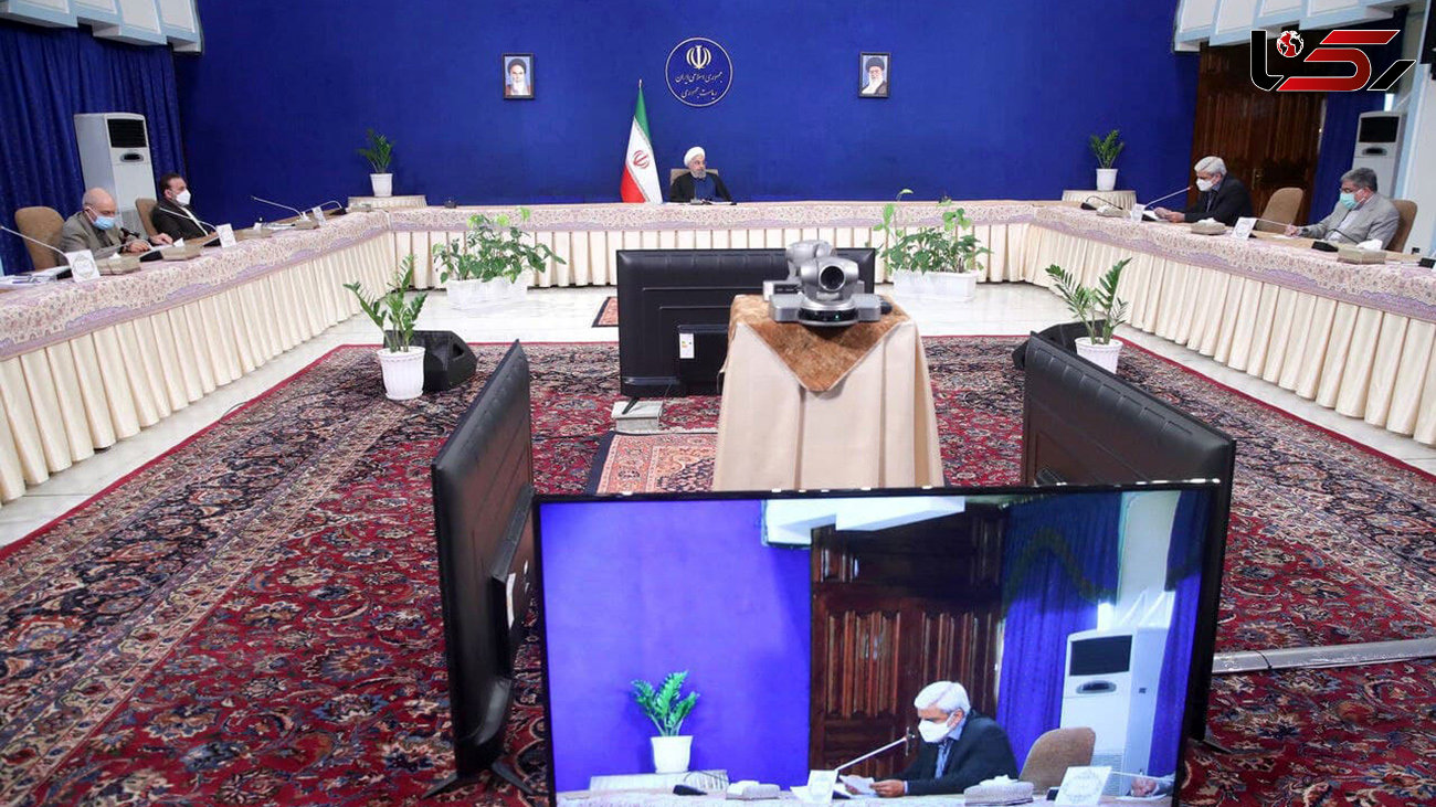 روحانی: با مقاومت و ایستادگی ملت امروز از پیک مشکلات عبور کرده ایم