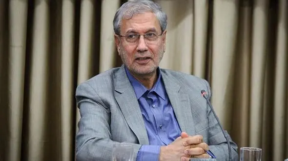 مدیران ایرانی  باید ساعات بیشتری کار کنند! 