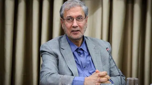 مدیران ایرانی  باید ساعات بیشتری کار کنند! 