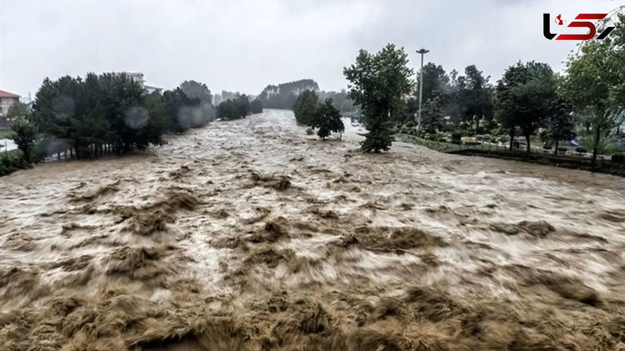 2 تصویر باورنکردنی از سیل آستارا