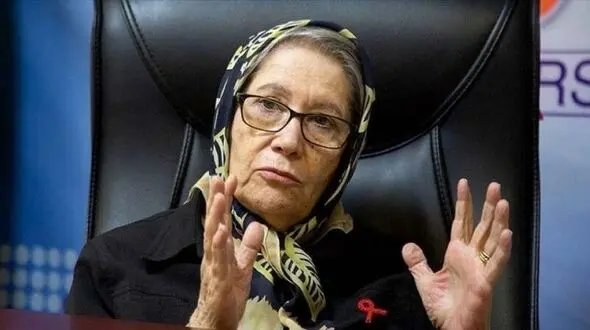 دکتر محرز: اثربخشی هیچ واکسن کرونا ۱۰۰درصد نیست
