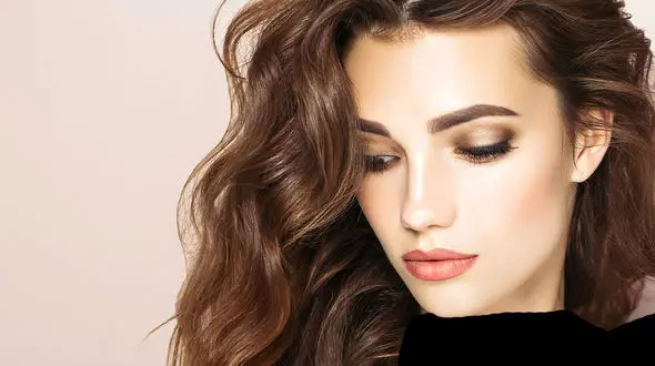 چه رنگ مویی مورد علاقه مردان است؟/موی طلایی یا قهوه ای مورد پسند است؟