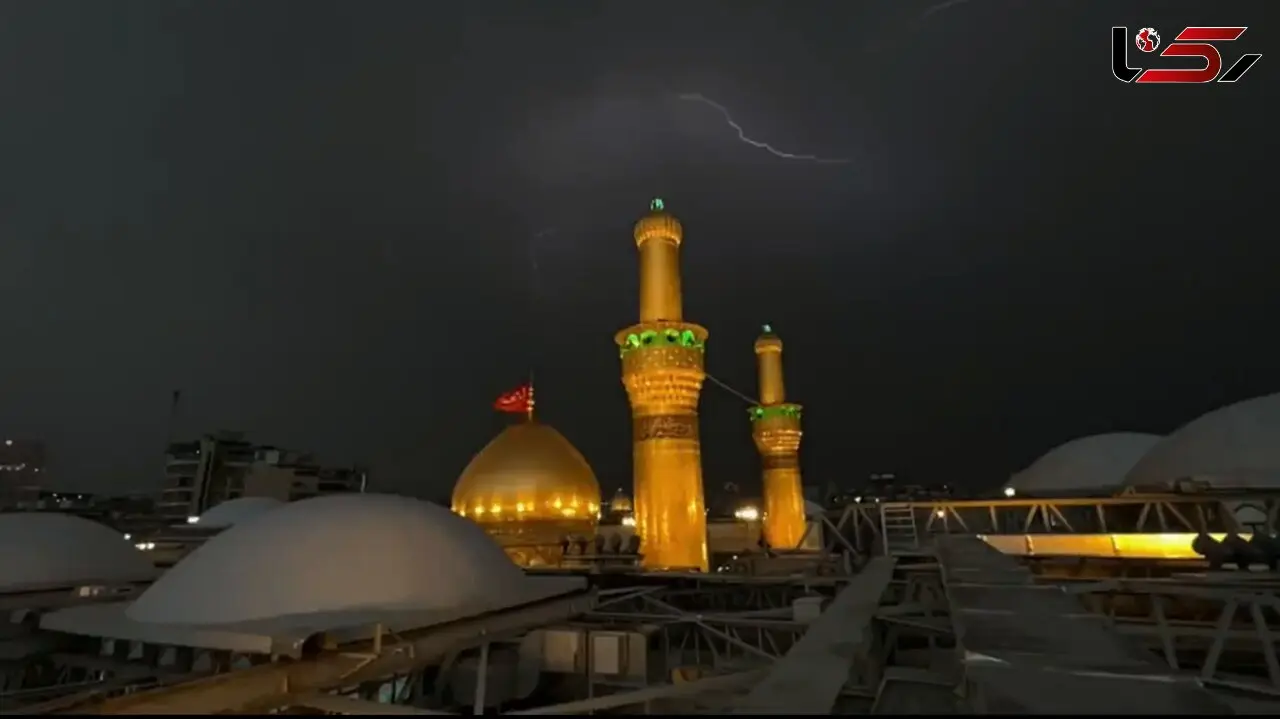 فیلم لحظات معنوی در حرم امام مهربانی 