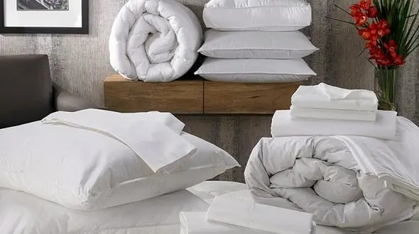 از بین بردن بوی بد لباس و رختخواب ها با روش های خانگی